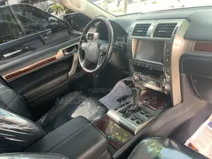 Lexus GX 460 Luxury 2018 Silver
