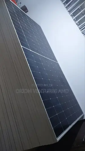 High Efficiency 550w 144 Cells Monocrystalline Halfcut Solar Panels