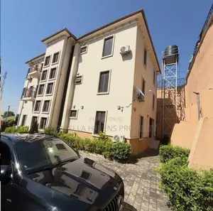 9bdrm Mansion in Apo District for sale
