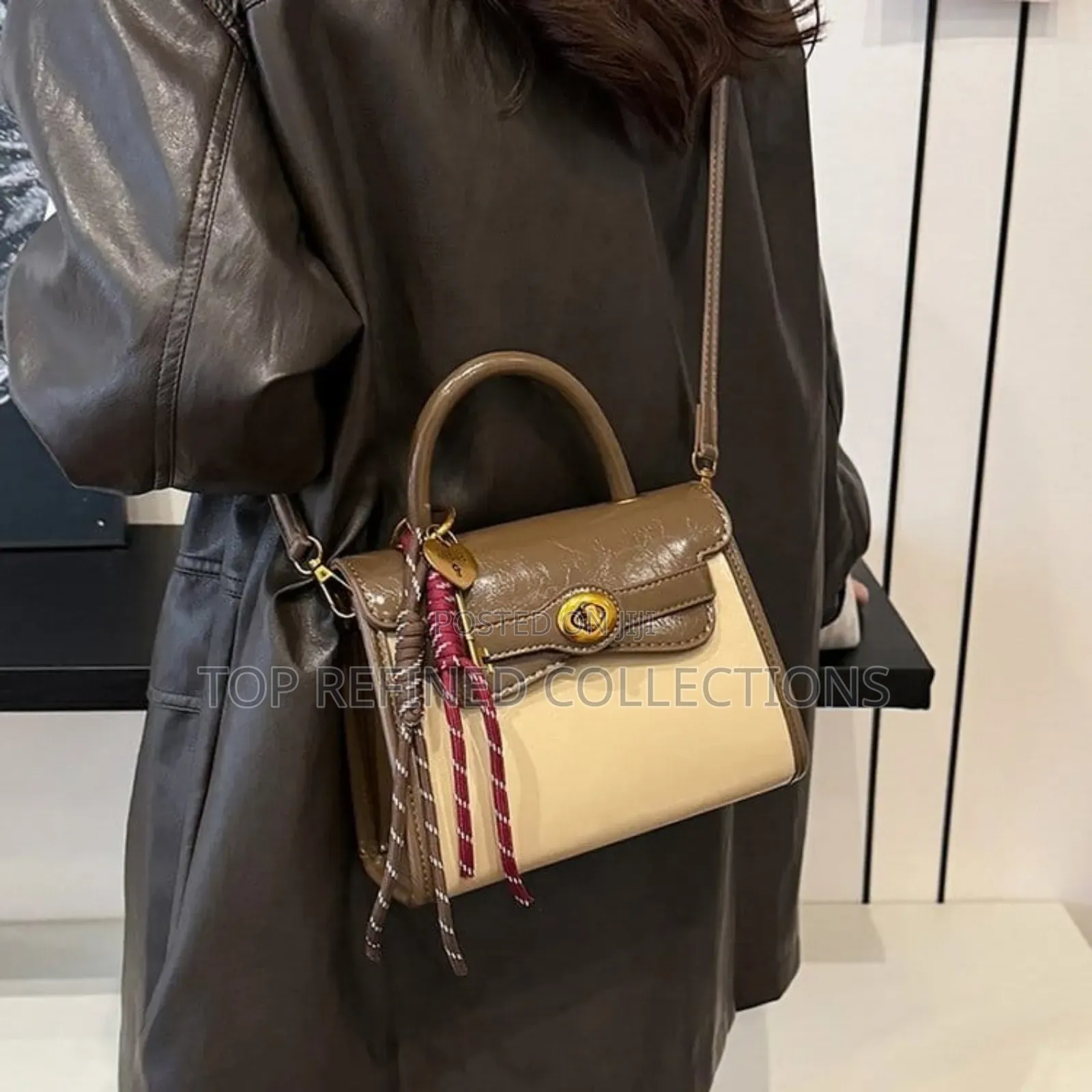 Women's Hand and Shoulder Bag