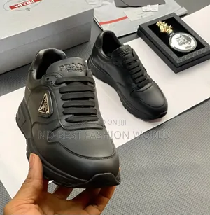 Black Quality Leather Sneakers