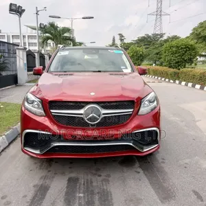 Mercedes-Benz GLE-Class GLE 550 4MATIC 2017 Red
