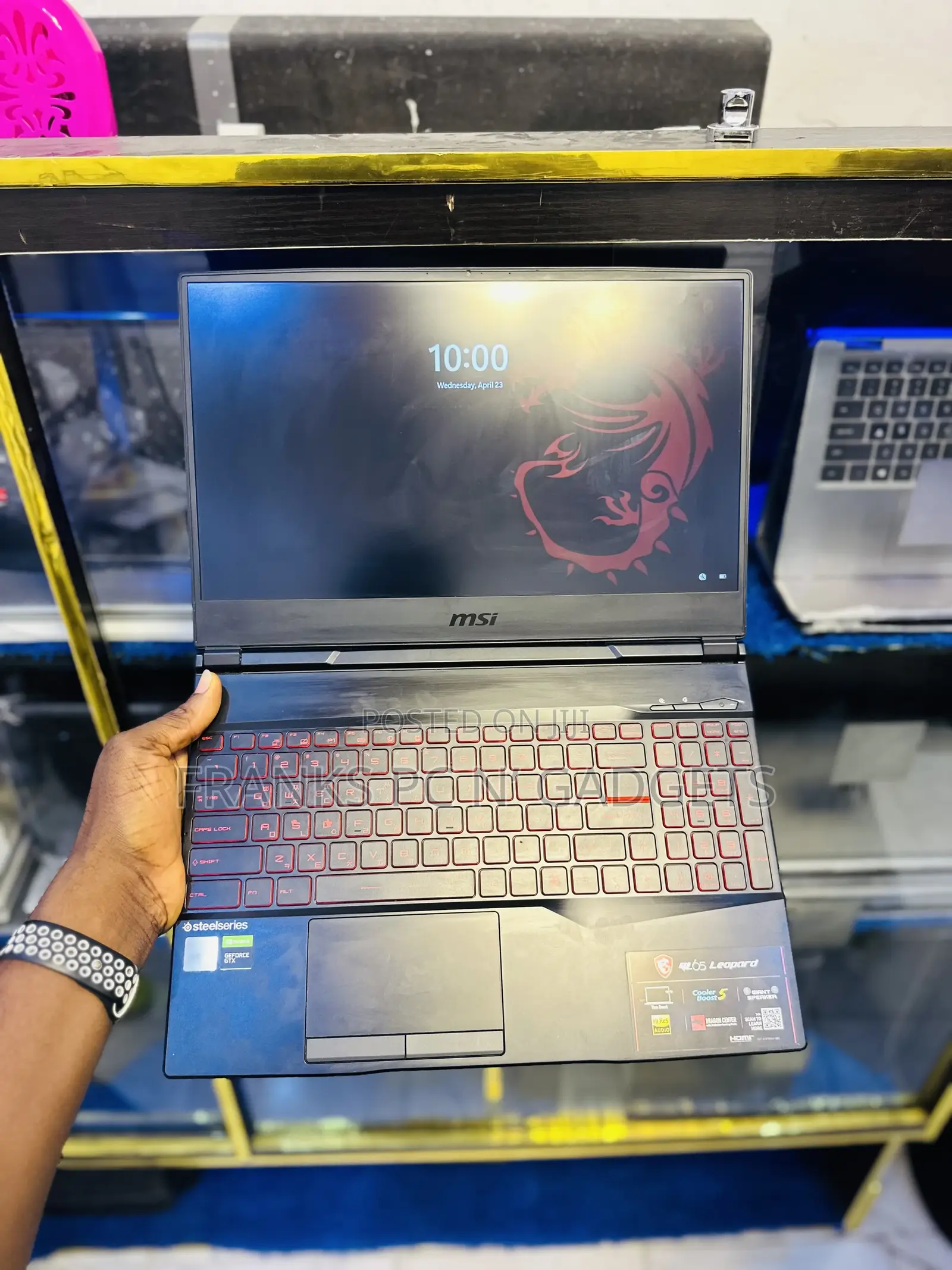Laptop MSI GL75 Leopard 16GB Intel Core I7 SSD 512GB