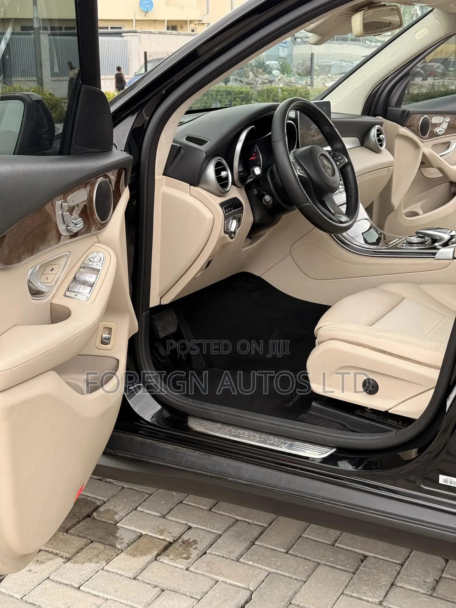 Mercedes-Benz GLC-Class 2016 Black