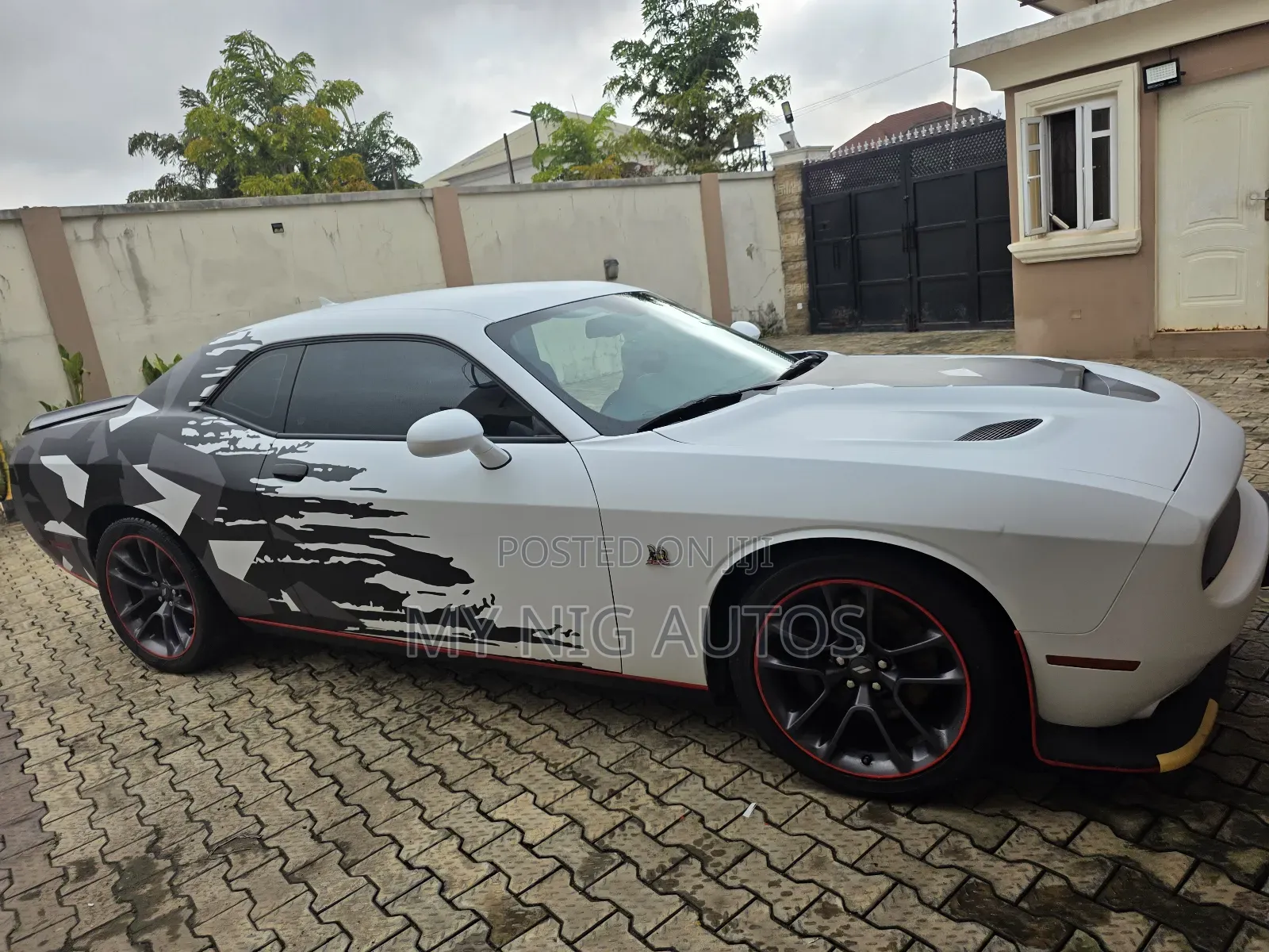 Dodge Challenger R/T Scat Pack 2023 White
