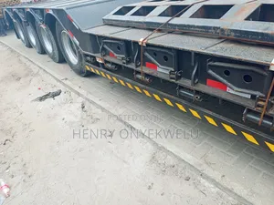 Lowbed Front Loader