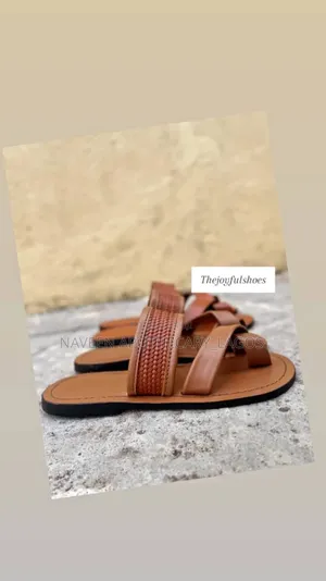 New Unisex Slippers
