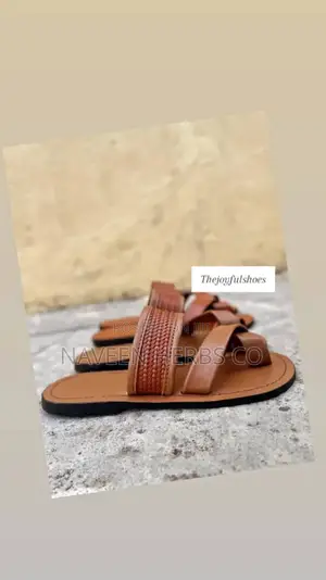 New Unisex Slippers