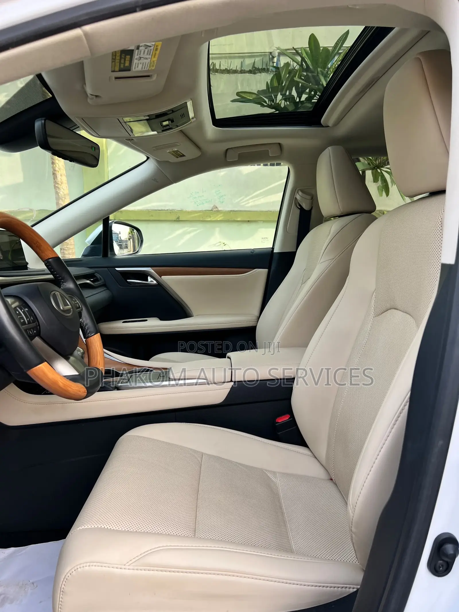 Lexus RX 2022 White