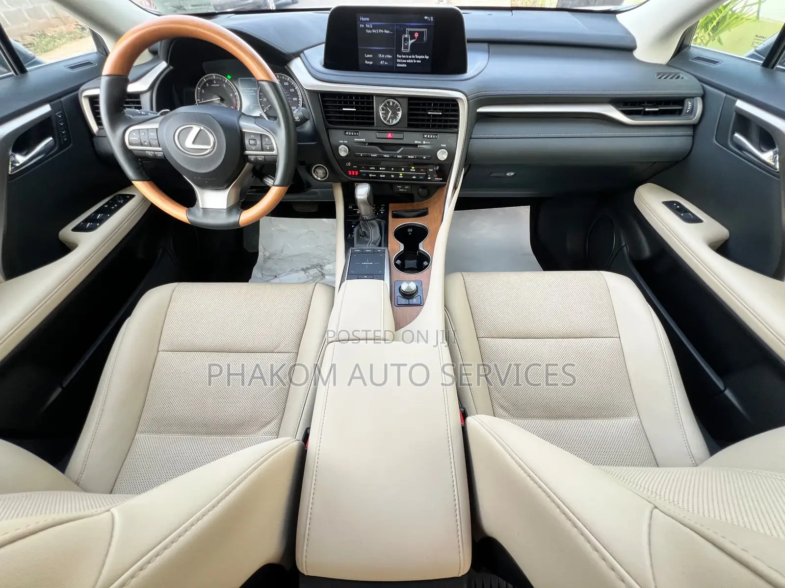 Lexus RX 2022 White
