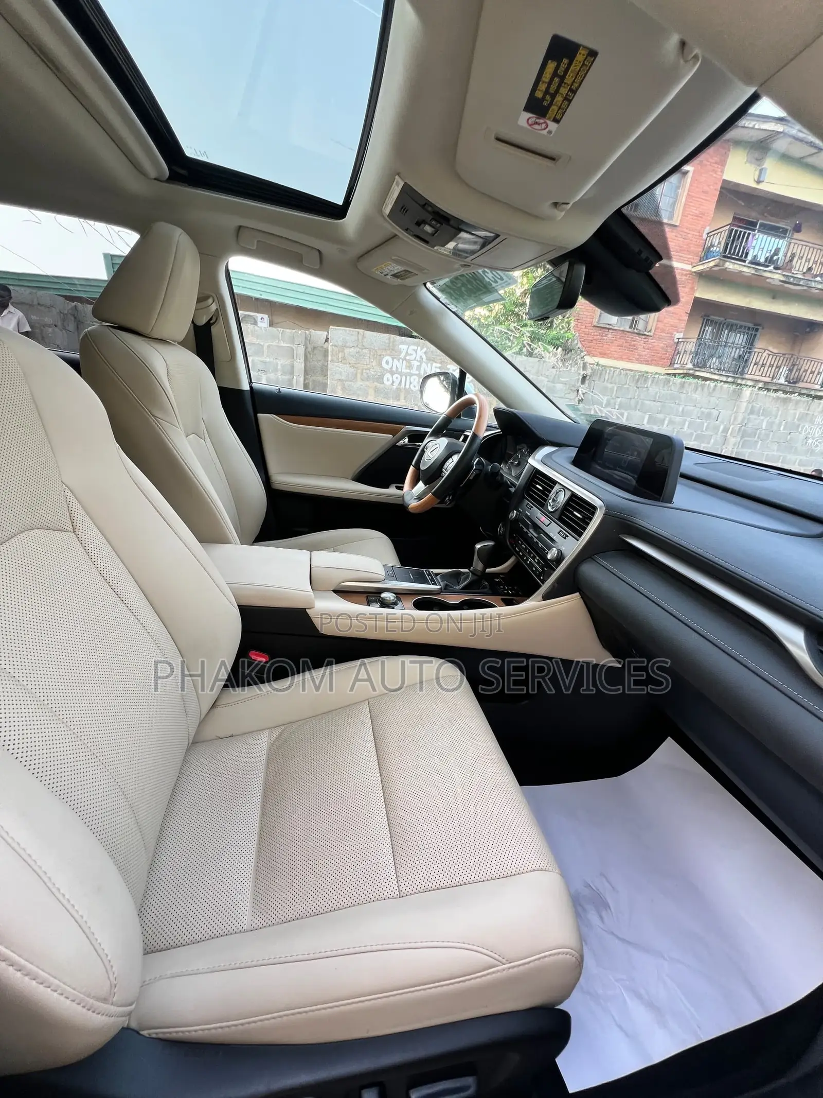 Lexus RX 2022 White
