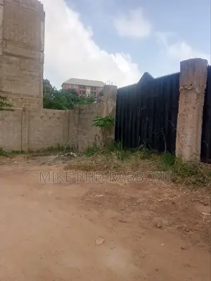 A 467 SQM of Land Close Magma Event Centre Nkwo Nike Enugu for 28im