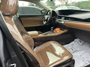 Lexus ES 2016 Gray
