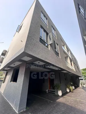 5bdrm Duplex in Lekki Phase 1 for sale