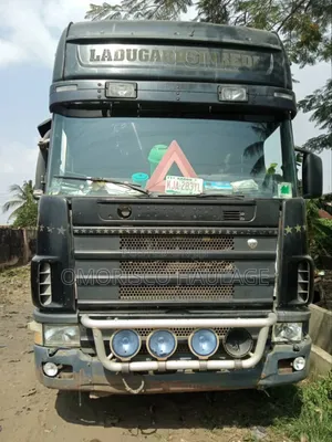 Scania 2000 Black