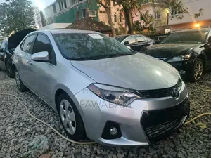 Toyota Corolla 2016 Silver
