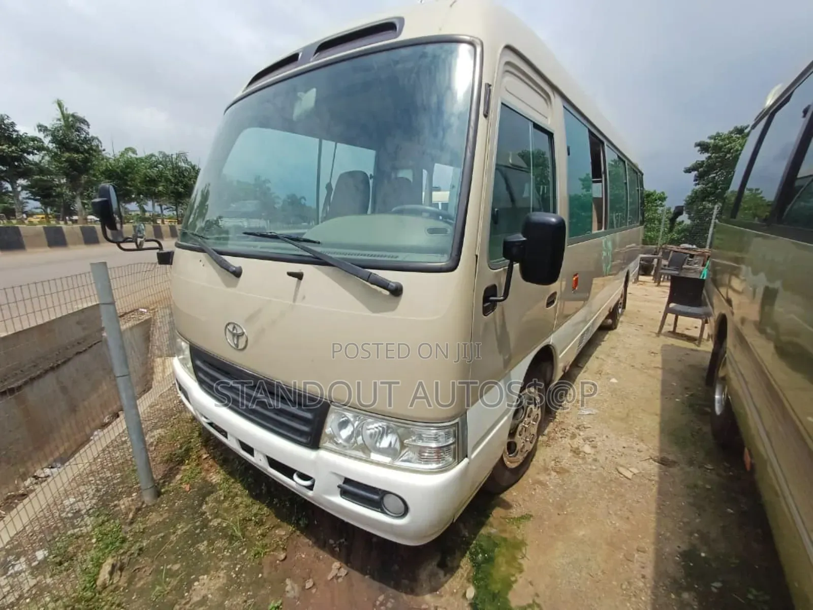 Toyota Coaster 2017 Gold