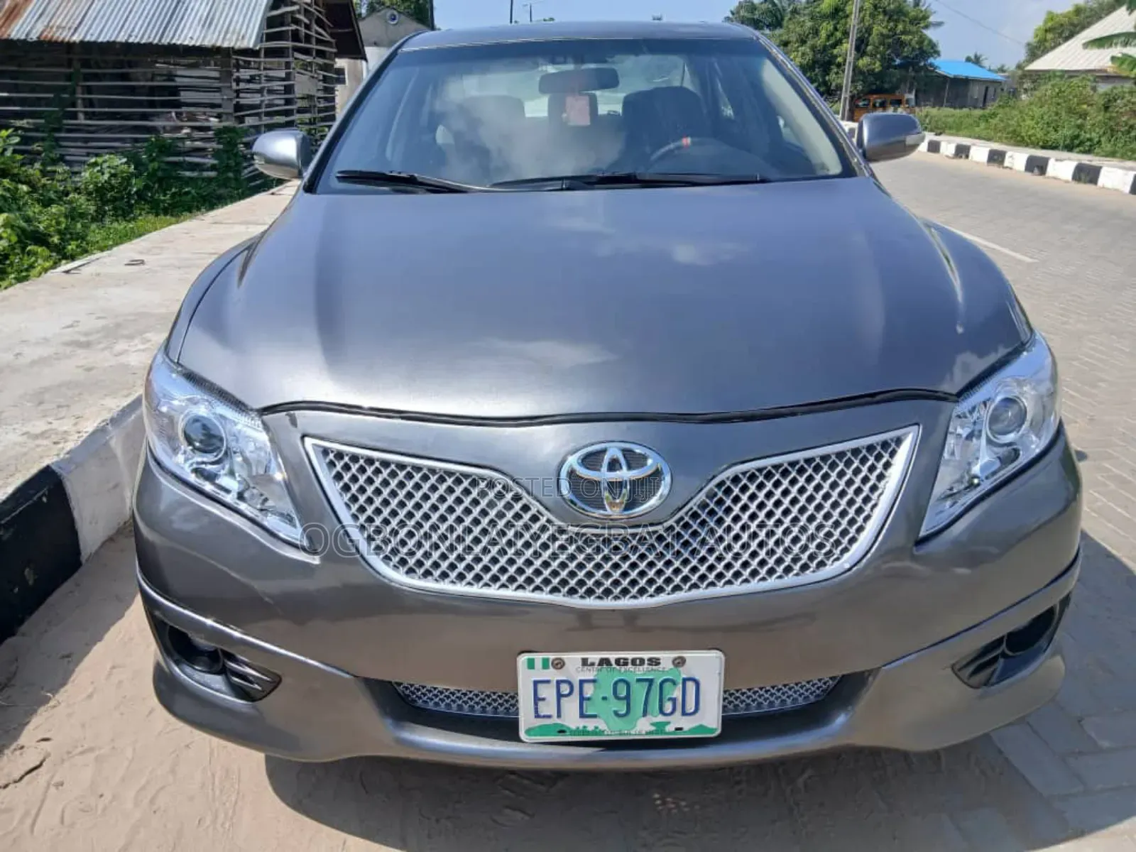 2008 Toyota Camry 2.4 SE - Image 1