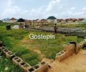 For Sale: 3 Bedroom Bungalow Goal Estate, Dakwa
