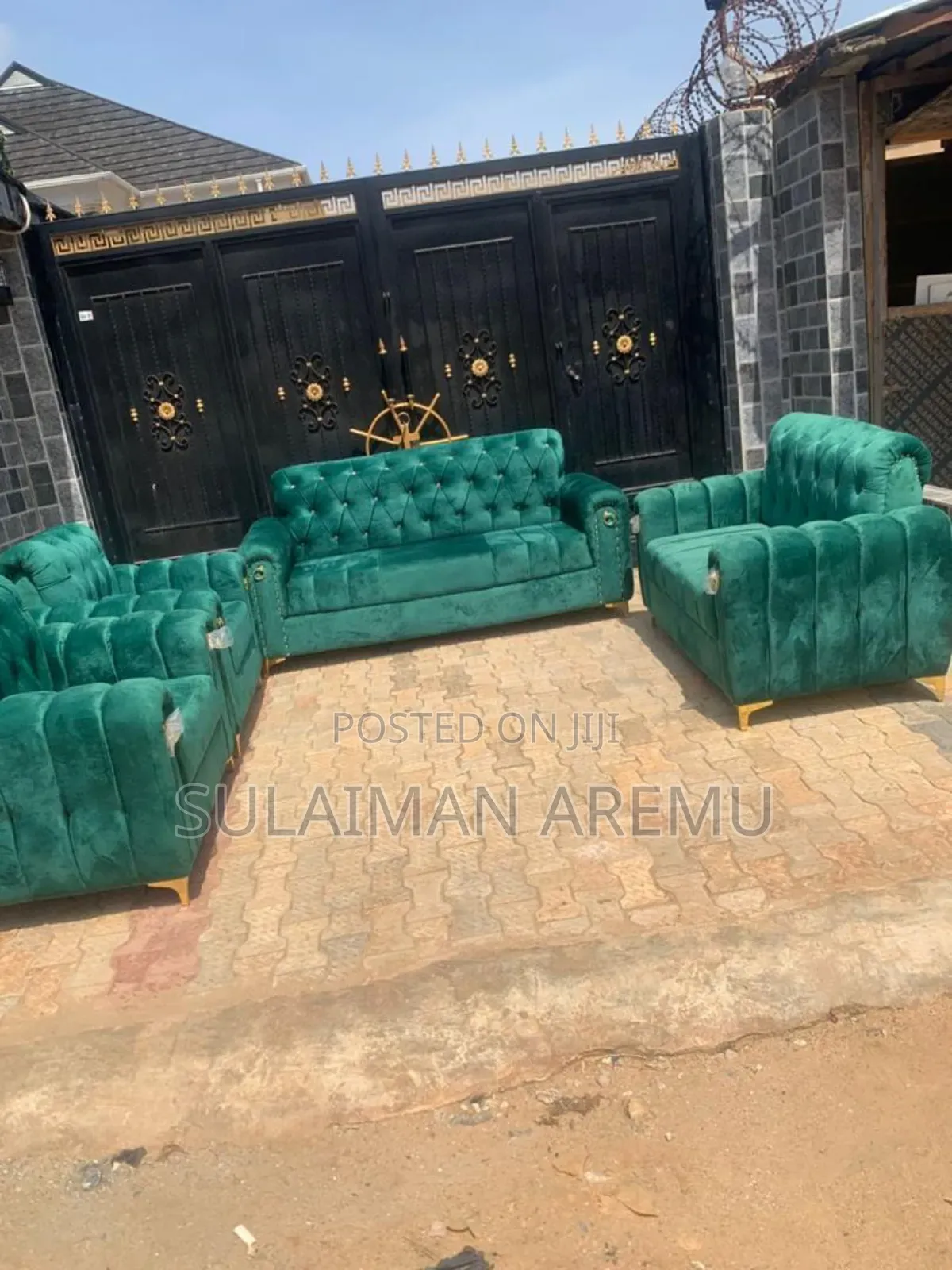 Brand-New Sofa Chair