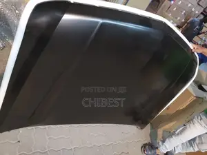 Escalade Bonnet 2024 Model