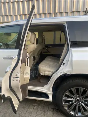 Lexus Gx470 2020 for Rent