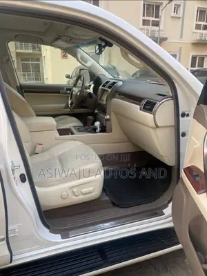 Lexus Gx470 2020 for Rent
