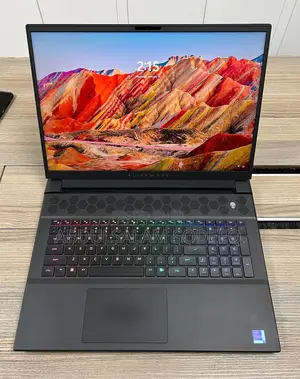 Laptop Dell Alienware M18 R2 32GB Intel Core I9 SSD 1T