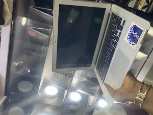 Laptop Apple MacBook Air 2015 8GB Intel Core I5 SSD 256GB