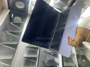 Laptop Apple MacBook Air 2019 8GB Intel Core I5 SSD 256GB