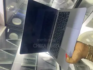 Laptop Apple MacBook Air 2019 8GB Intel Core I5 SSD 256GB