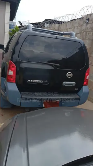 Nissan Xterra 2006 Black