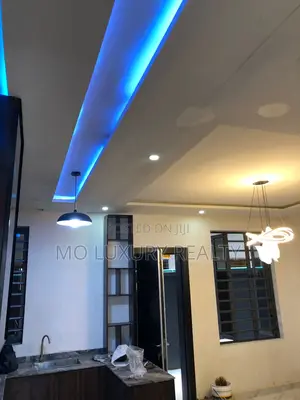 2bdrm Apartment in Court, Ikate for rent