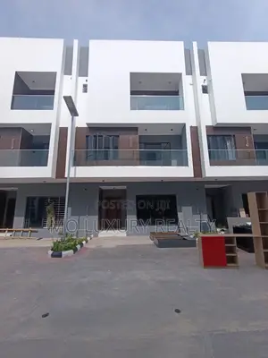 4bdrm Townhouse / Terrace in Court, Lekki Phase 1 for rent