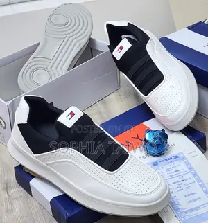 Tommy Signature