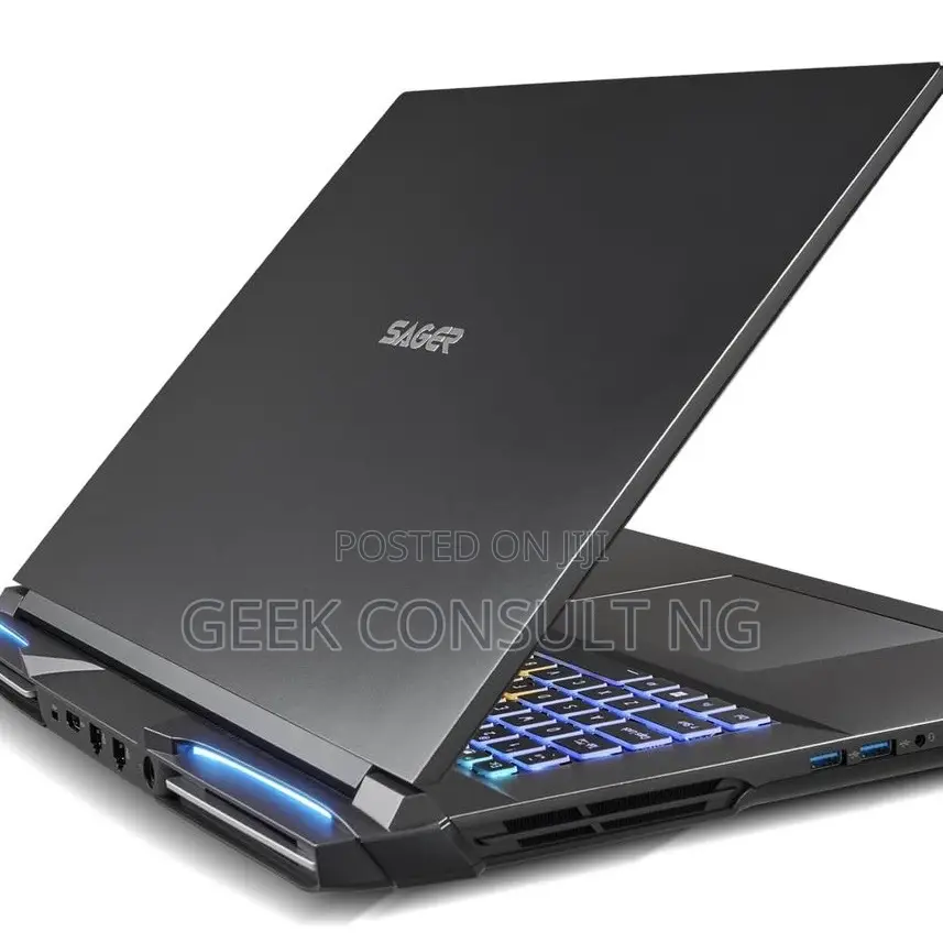 New Laptop Sager NP9155 32GB Intel Core Ultra 9 SSD 2T