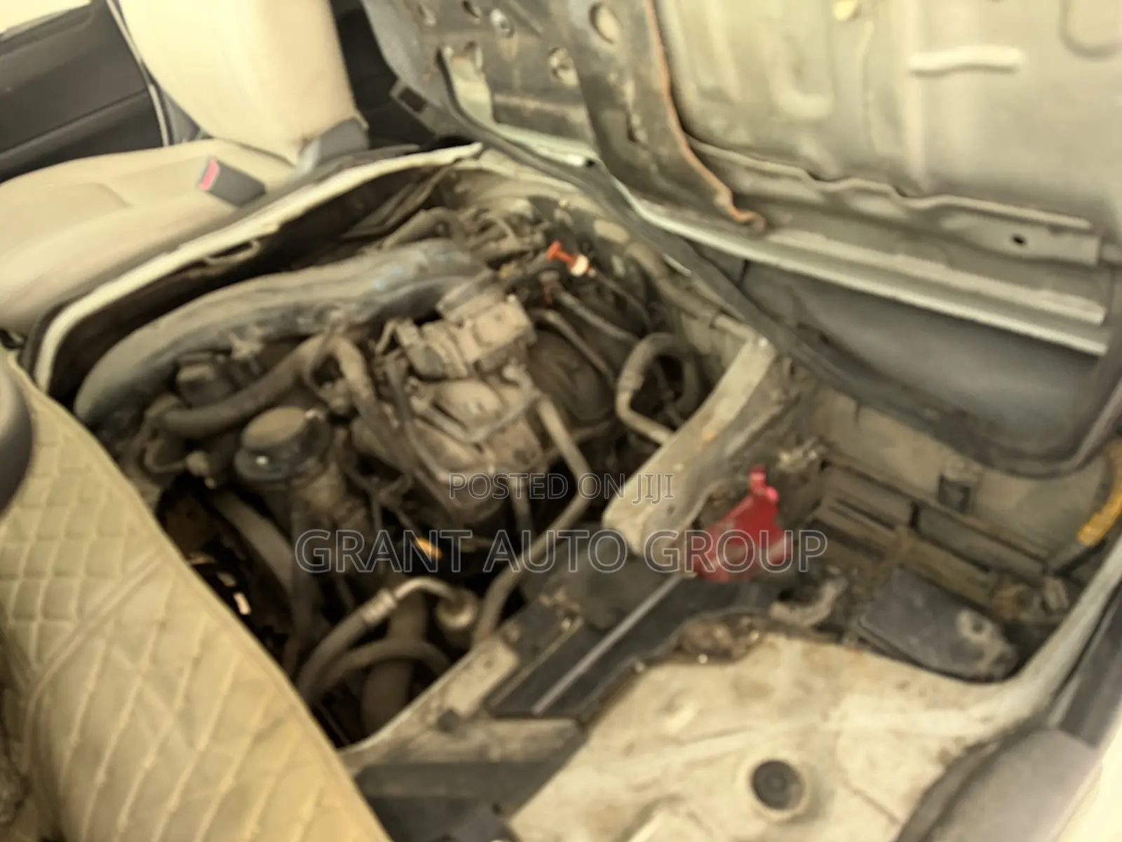 Toyota HiAce 2016 Gold