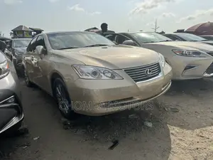 Lexus ES 350 2009 Gold