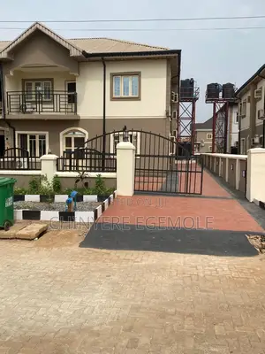 5bdrm Duplex in Isheri North Opic for sale