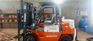 Forklift Brand New and Foreign Used