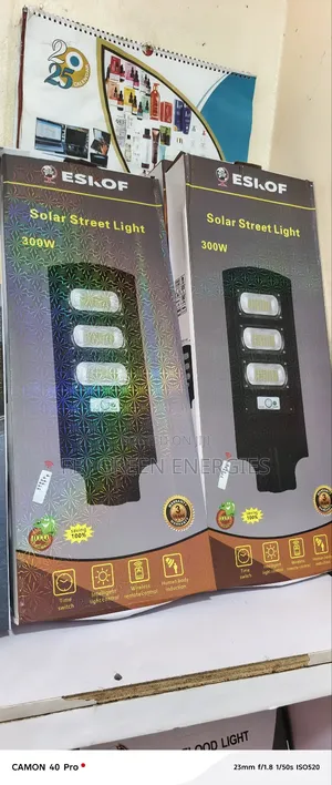 300w Solar Streetlight