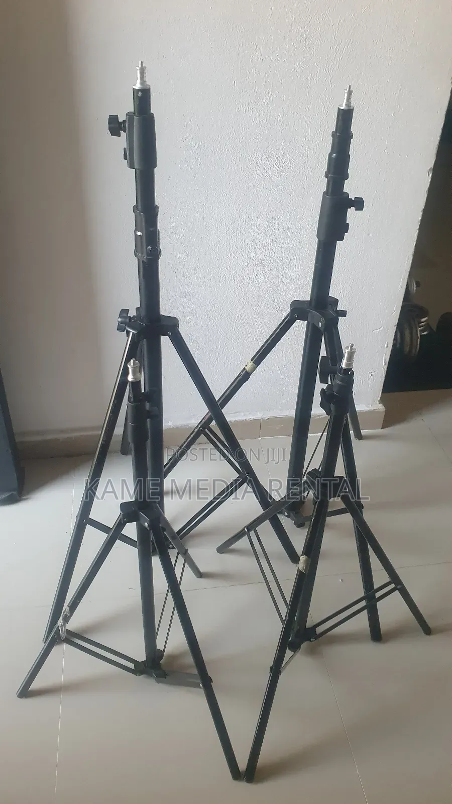 Light Stands for Rent (Big and Small)