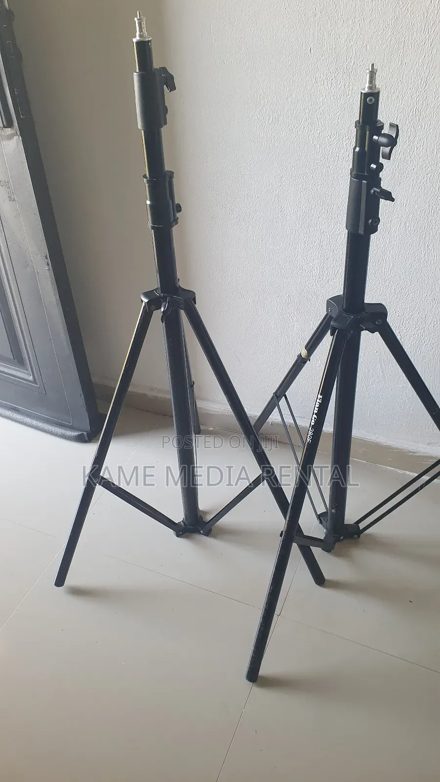 Light Stands for Rent (Big and Small)