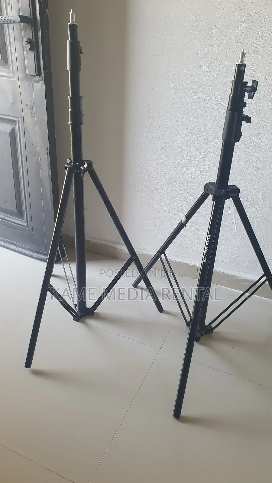 Light Stands for Rent (Big and Small)