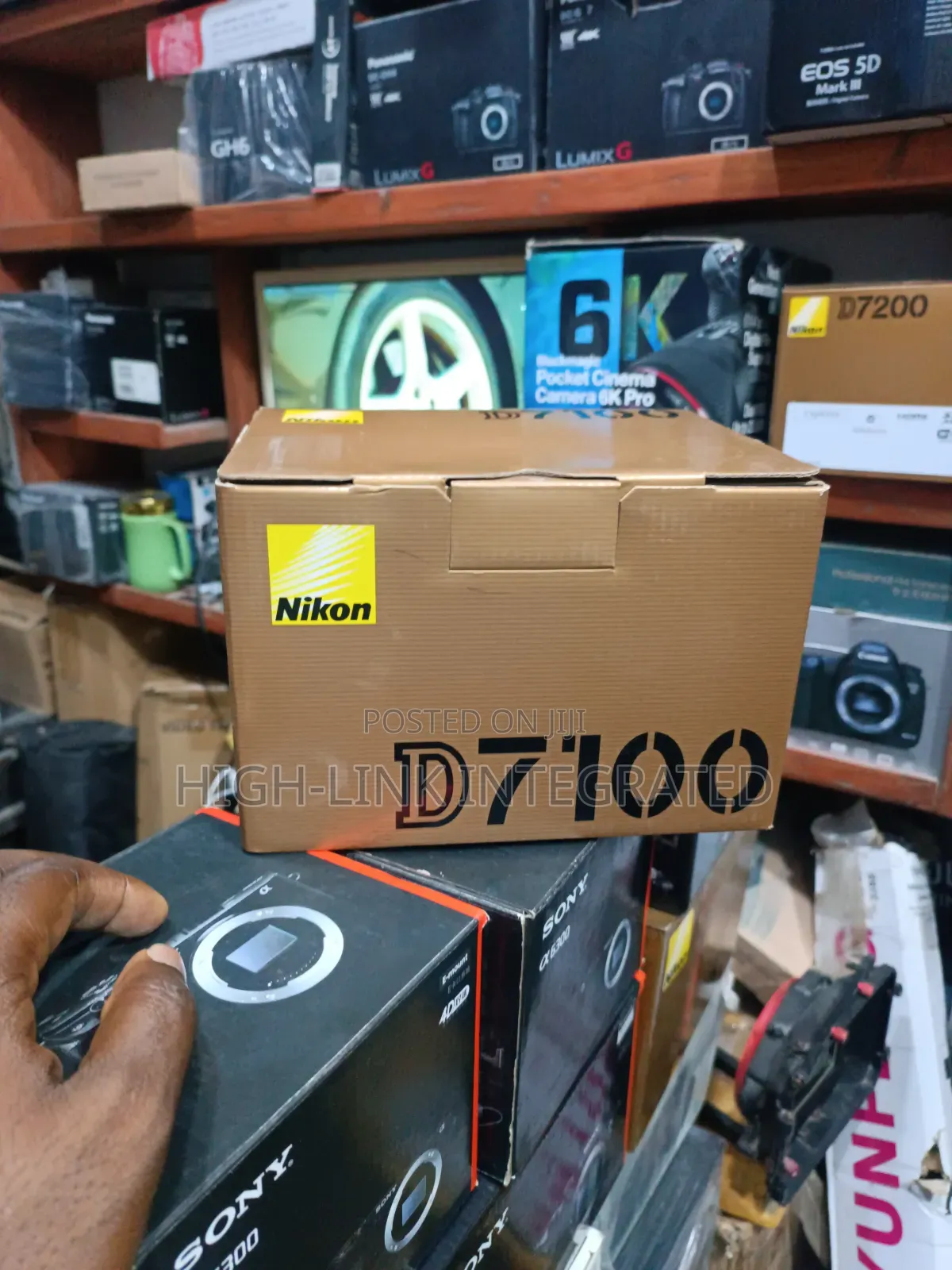 Nikon D7100 Digital Camera