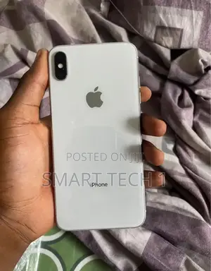 Apple iPhone X 64 GB White