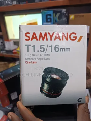 Samyang 1.5/16mm Camera Lens
