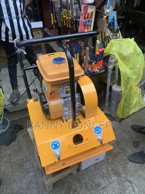 Plate Compactor Machine