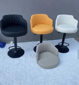 Sleek Swivel Bar Stool/ Kitchen Island With Black Leg