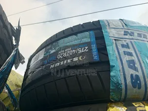 275 40 R20 Brandnew Tyre